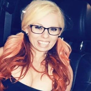 Meet your Posher, Michaela